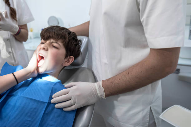 Best Emergency Tooth Extraction in Muskegon, MI